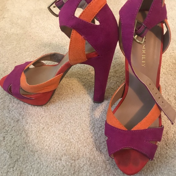 Sole Society color block heels - Picture 3 of 6